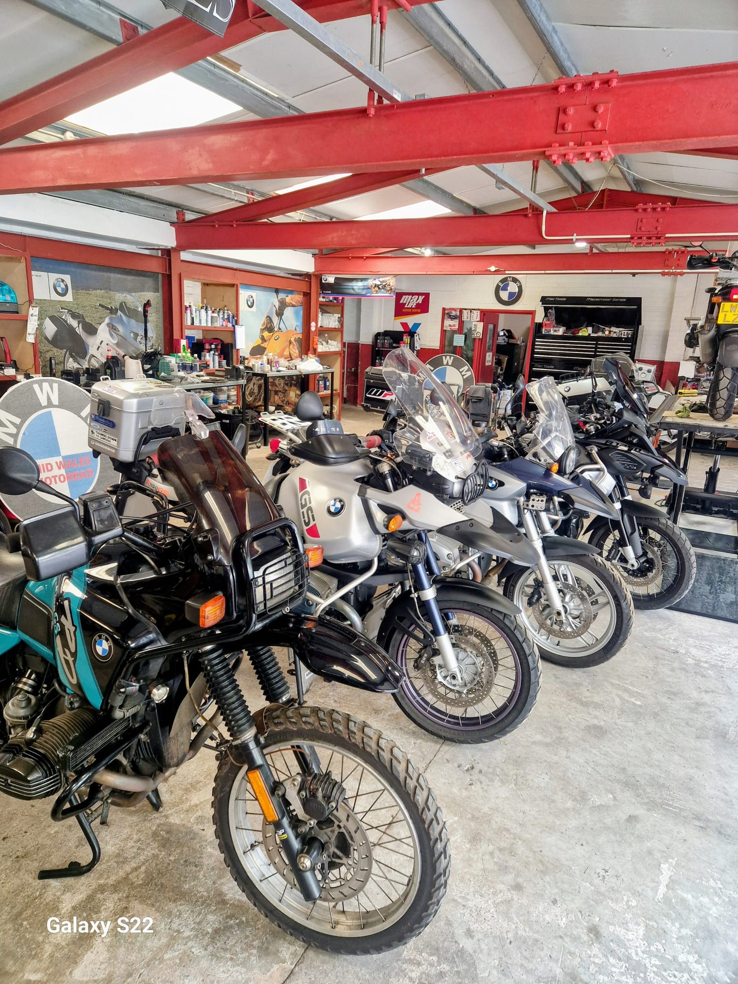 Mid Wales Motorrad gallery photo 6