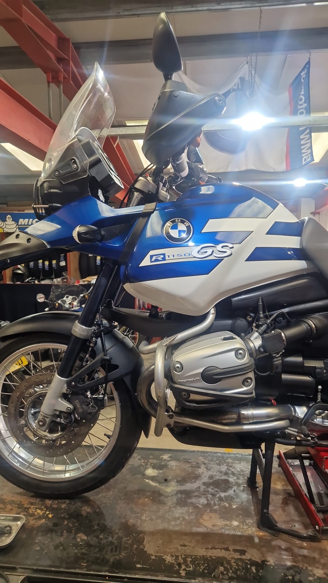 Mid Wales Motorrad gallery photo 11