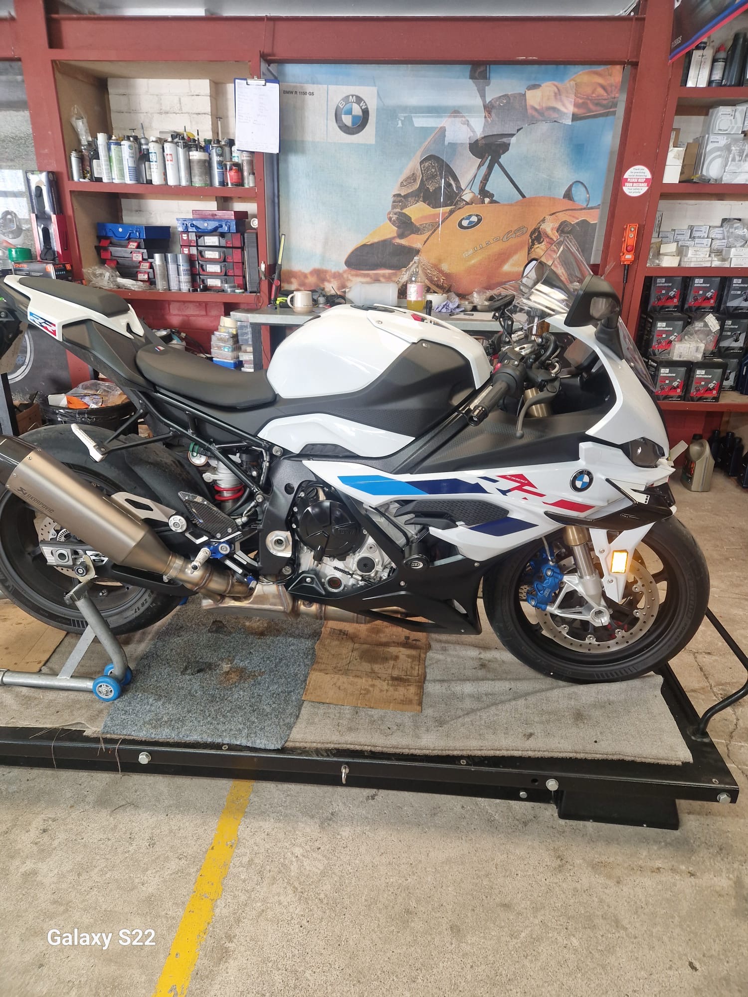 Mid Wales Motorrad gallery photo 18